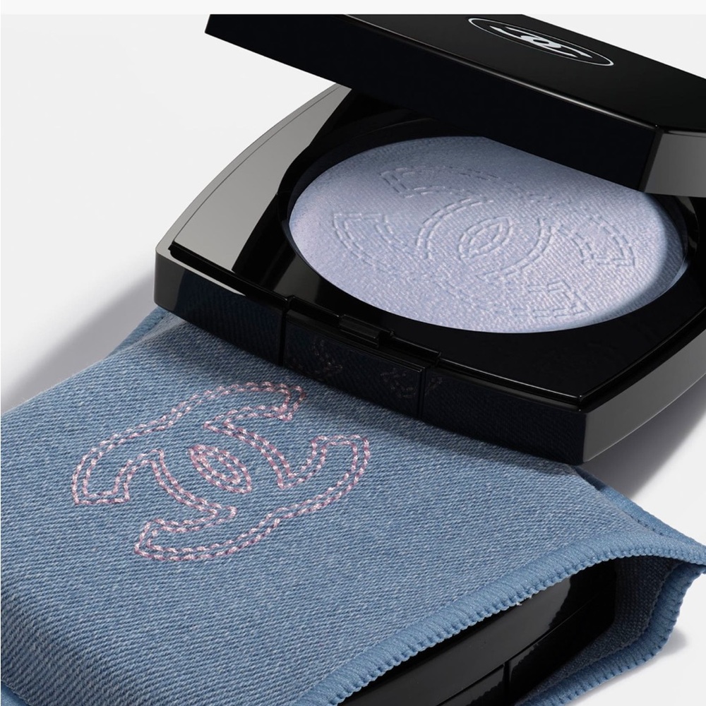 New CHANEL Light Blue highlights Compact with Denim Case limited edition